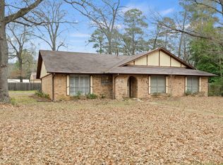 712 Grapevine Rd, Daingerfield, TX 75638