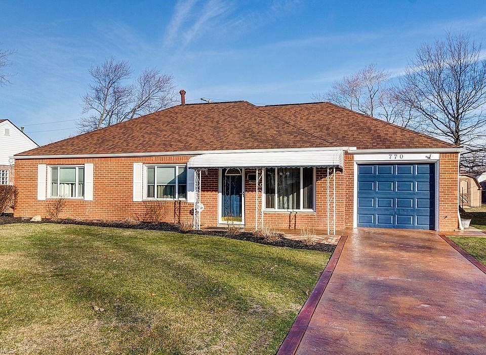 1st image of 770 Walnut Dr