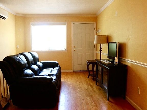 2nd image of 360 Barlow Ave APT 14A