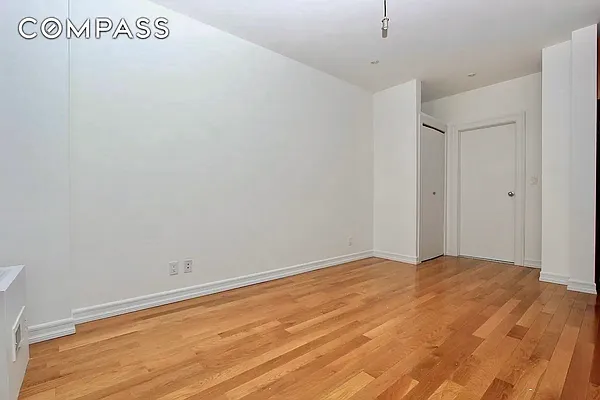 Rented by Compass | media 4