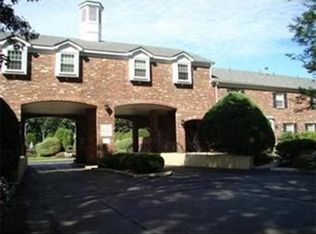 1203 Windsor Dr #1203, Framingham, MA 01701