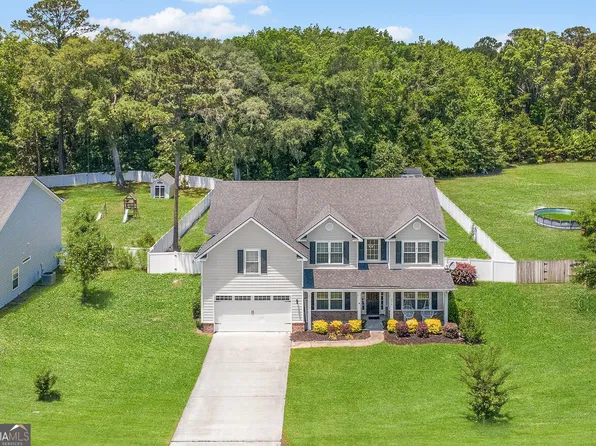 290 Kerry Dr, Richmond Hill, GA 31324
