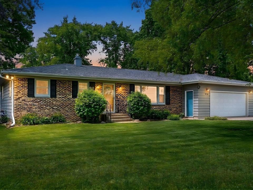 1st image of 316 W Knights Rd