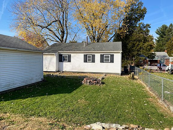 4th image of 998 Uncapher Ave
