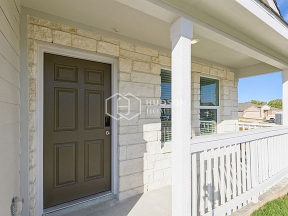 3rd image of 431 Butterfly Bush Ct