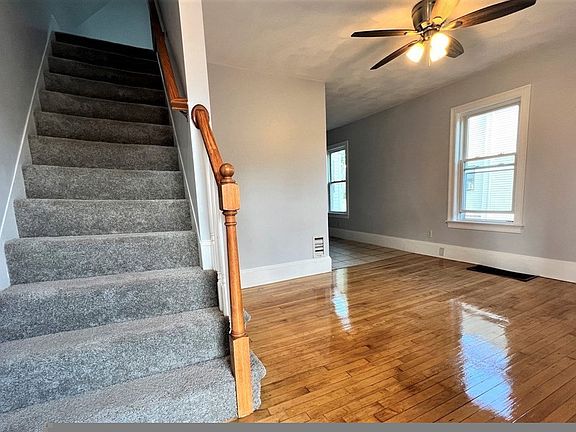 4th image of 46 Sammett St