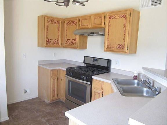 3rd image of 11772 Oxcart Run St