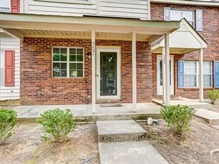 3821 Mosscroft Ln — Photo 33