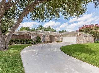 15515 Branchcrest Cir, Dallas, TX 75248