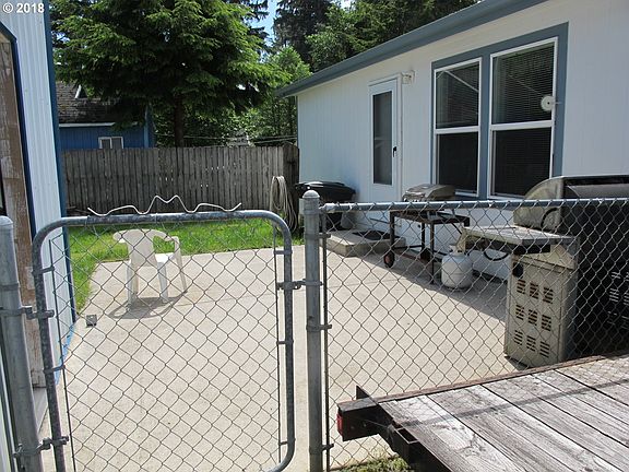 4th image of 28912 West Ln