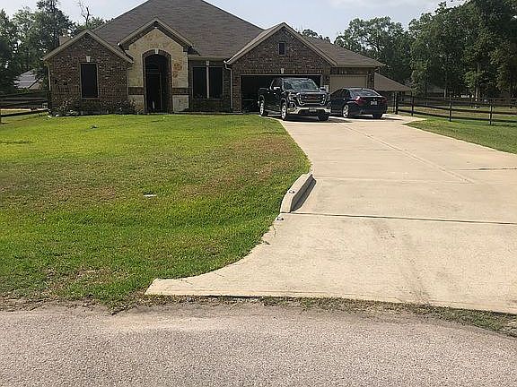 2nd image of 9246 White Tail Dr