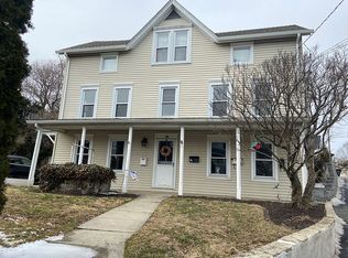 96 Locust Ave, New Canaan, CT 06840