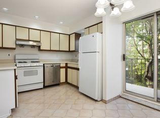49 3rd St #B1, Brooklyn, NY 11231