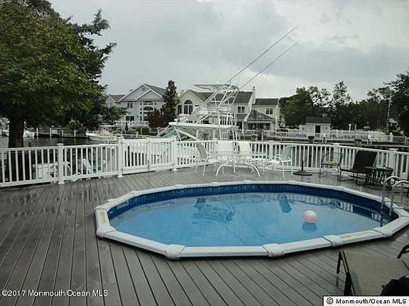 5th image of 777 North Dr