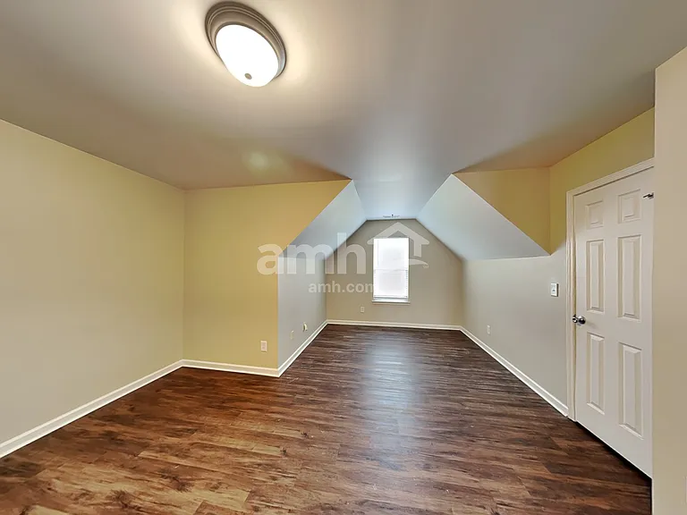 5711 Falkirk Ln — Photo 16