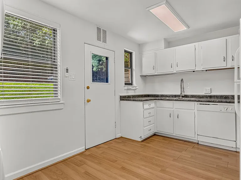 62 Faris Cir — Photo 7