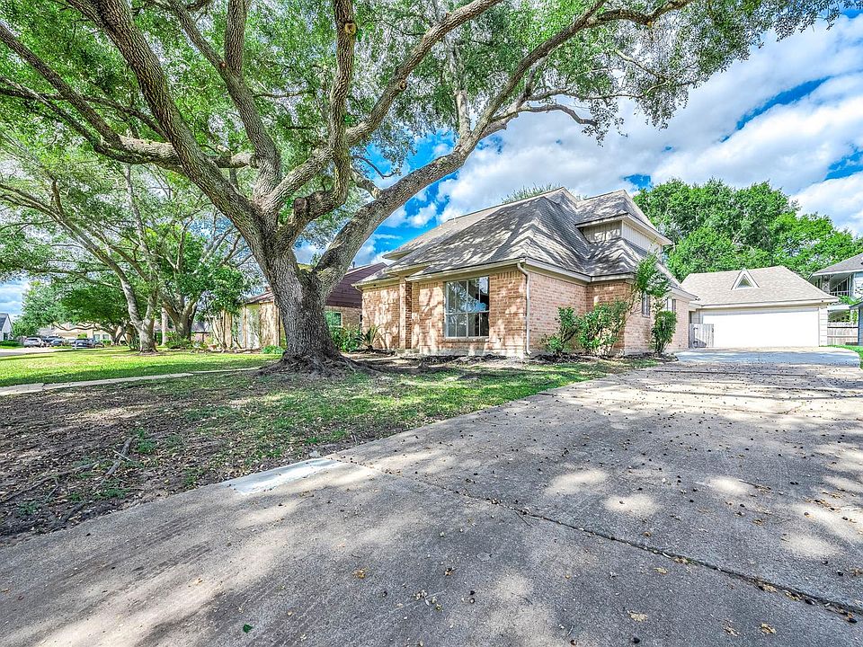 1st image of 2314 Canyon Meadows Dr