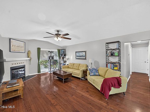 2nd image of 111 Dron Place