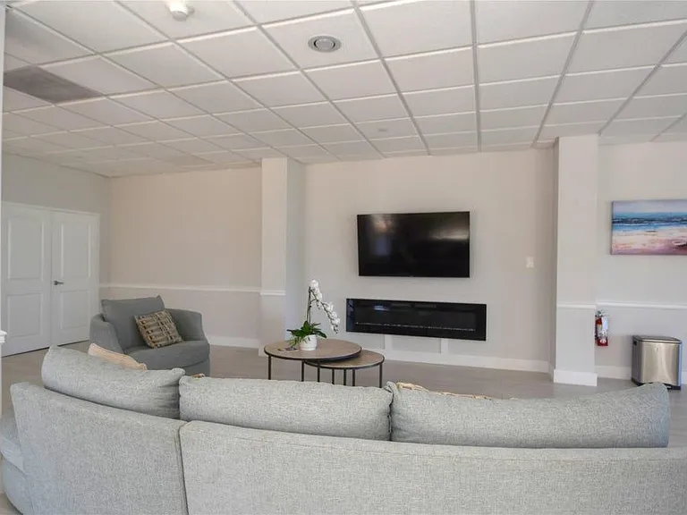405 N Ocean Blvd #207 — Photo 15