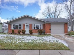 626 Oakdale Dr, Elkhart, IN 46517