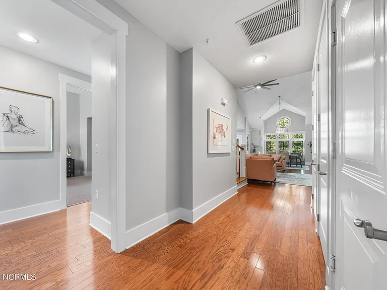 2537 Saint James Dr SE #807 — Photo 28