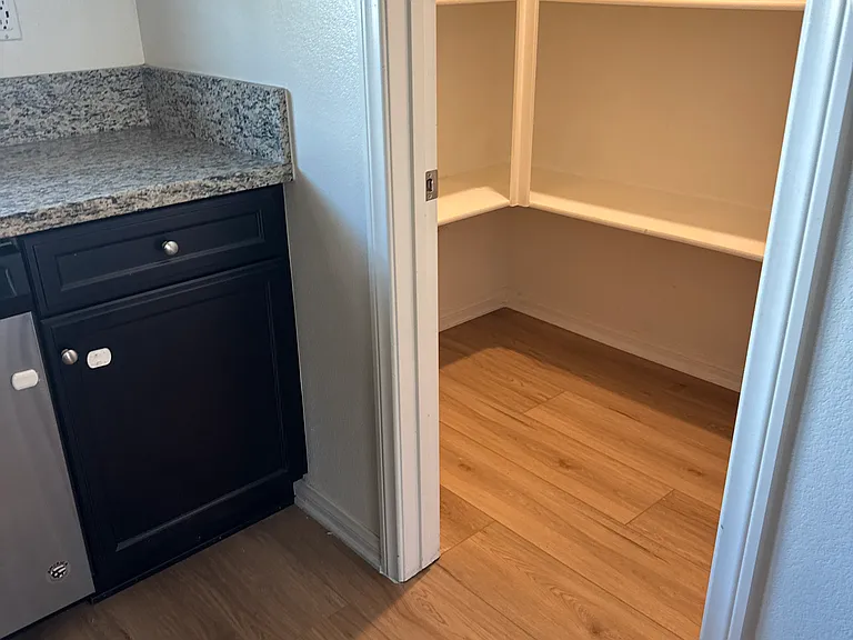 16152 Sereno Ln — Photo 31