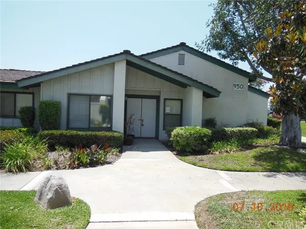 950 E La Habra Blvd Unit 100, La Habra, CA 90631