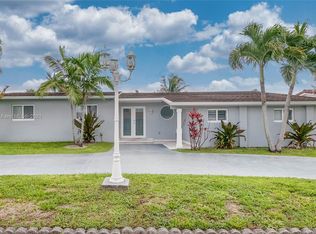 3231 SW 103rd Ct, Miami, FL 33165