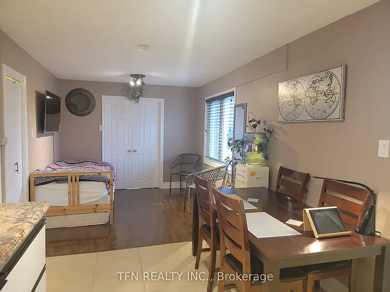86C Dale Cres — Photo 6
