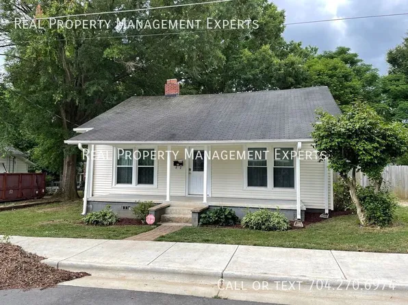 319 Doster Ave, Mooresville, NC 28115