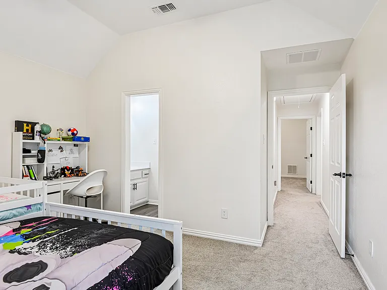 837 Moss Cliff Cir — Photo 27