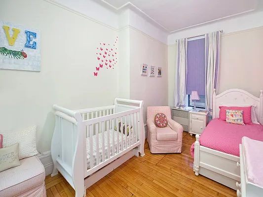 Rented by Sotheby's International Realty | media 23