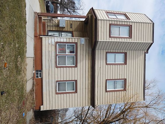 3rd image of 9550 S Avenue N
