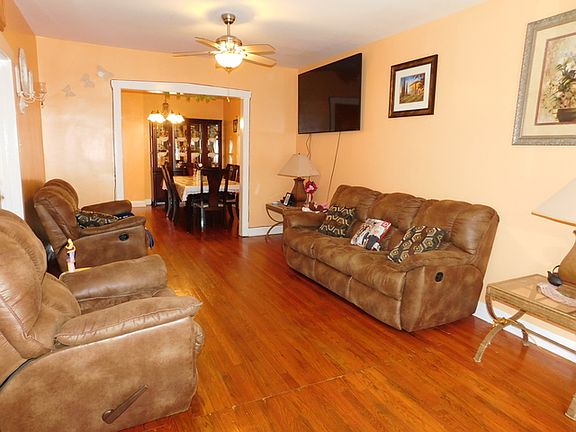 3rd image of 2844 N Natchez Ave