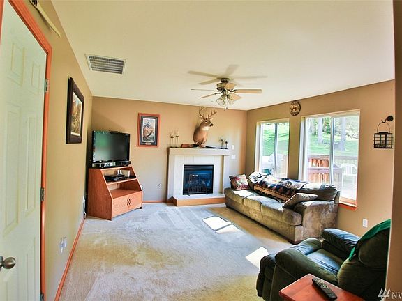 2nd image of 22106 79th Pl NE