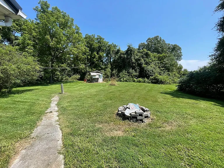 120 Doc Wheelock Rd — Photo 2