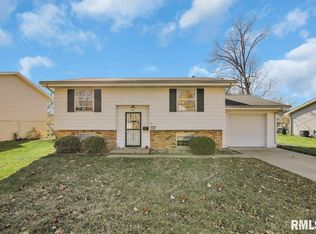 2108 W Virginia Ave, Peoria, IL 61604