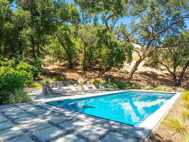 970 Rachael Rd — Photo 69