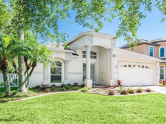 2nd image of 211 Arbor Woods Cir