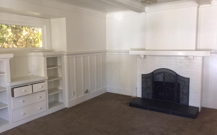2nd image of 410 9th St