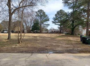 407 S Tunstall Ave, Apex, NC 27502