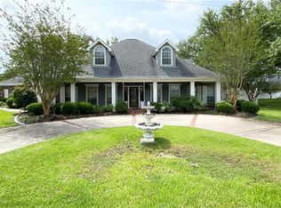135 Catherine Ct, La Place, LA 70068