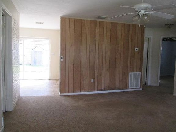 2nd image of 44 Canoe Dr