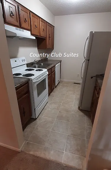 1000 Hespe Dr #101 — Photo 3