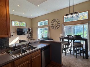 4943 Bluff Heights Trl S, Prior Lake, MN 55372