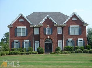 210 Newfield Dr, Tyrone, GA 30290