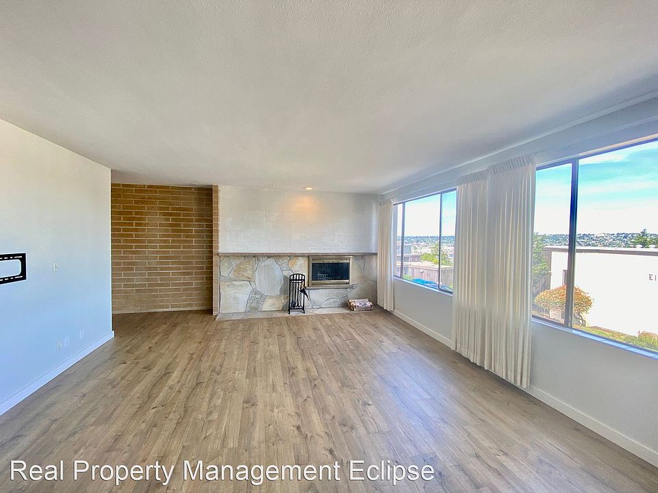 1st image of 3604 26th Pl W 202 #202