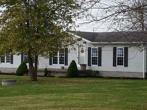 3rd image of 2456 S County Road 750 E