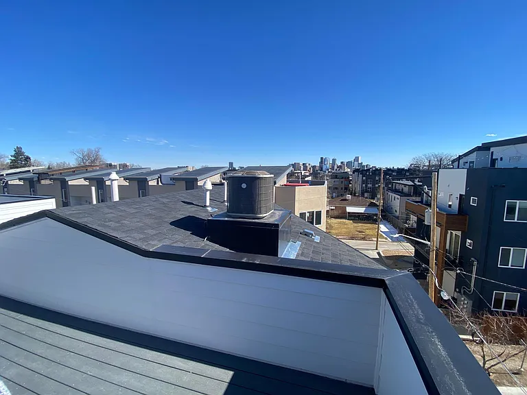 1934 N Hooker St #2 — Photo 23