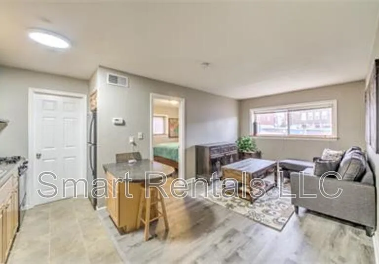 3844 Park Ave #4 — Photo 9
